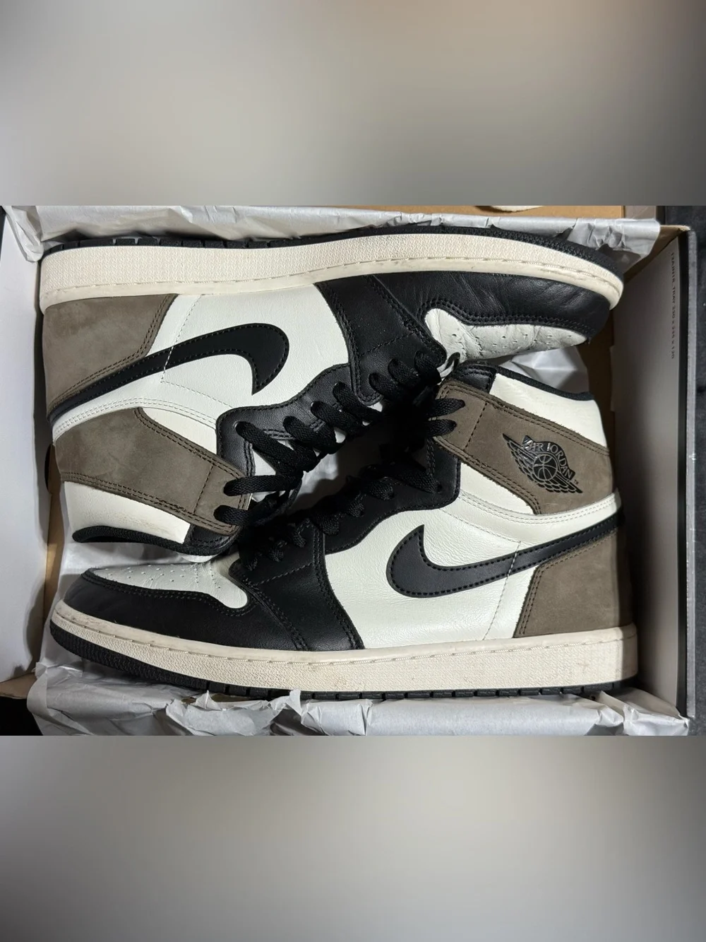 Men's Size 12 - Jordan 1 Retro High Dark Mocha